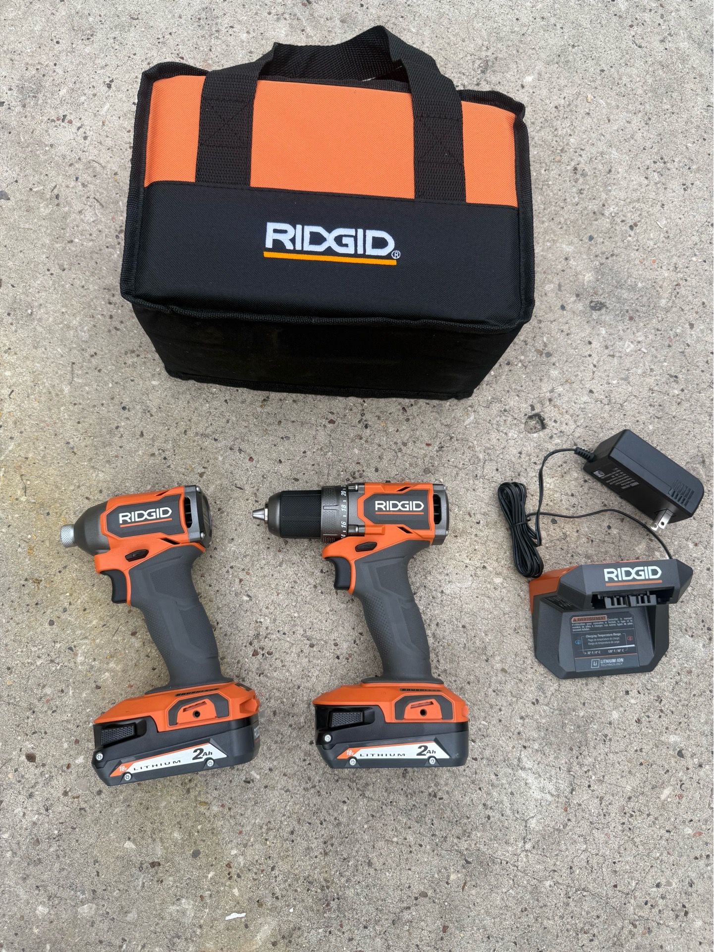 Ridgid 18v sub compact drill set kit
