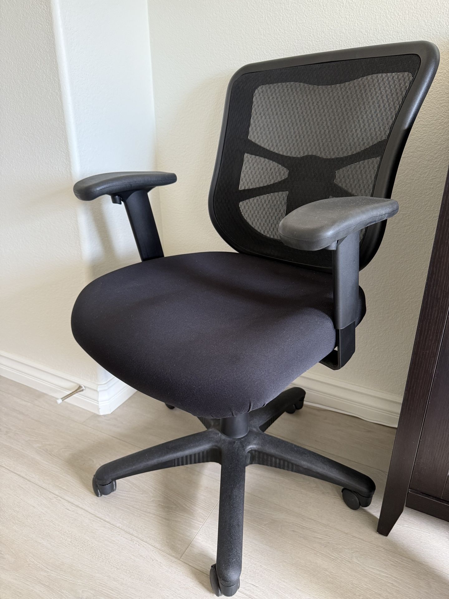 Office Desk Chair