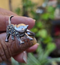 Vintage Marcasita  Cat kitty Ring Sterling  Silver Size 7.5 Culver City area