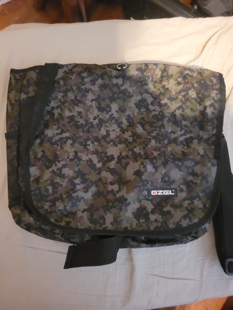 Camouflage Laptop Tablet Computer Bag