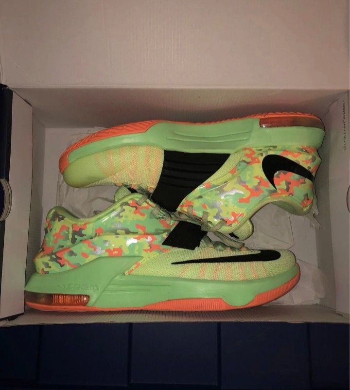Nike KD 7 Easter Men's Size 10