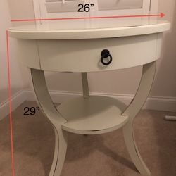 PBM (Pottery Barn) Rustic Off White End Table