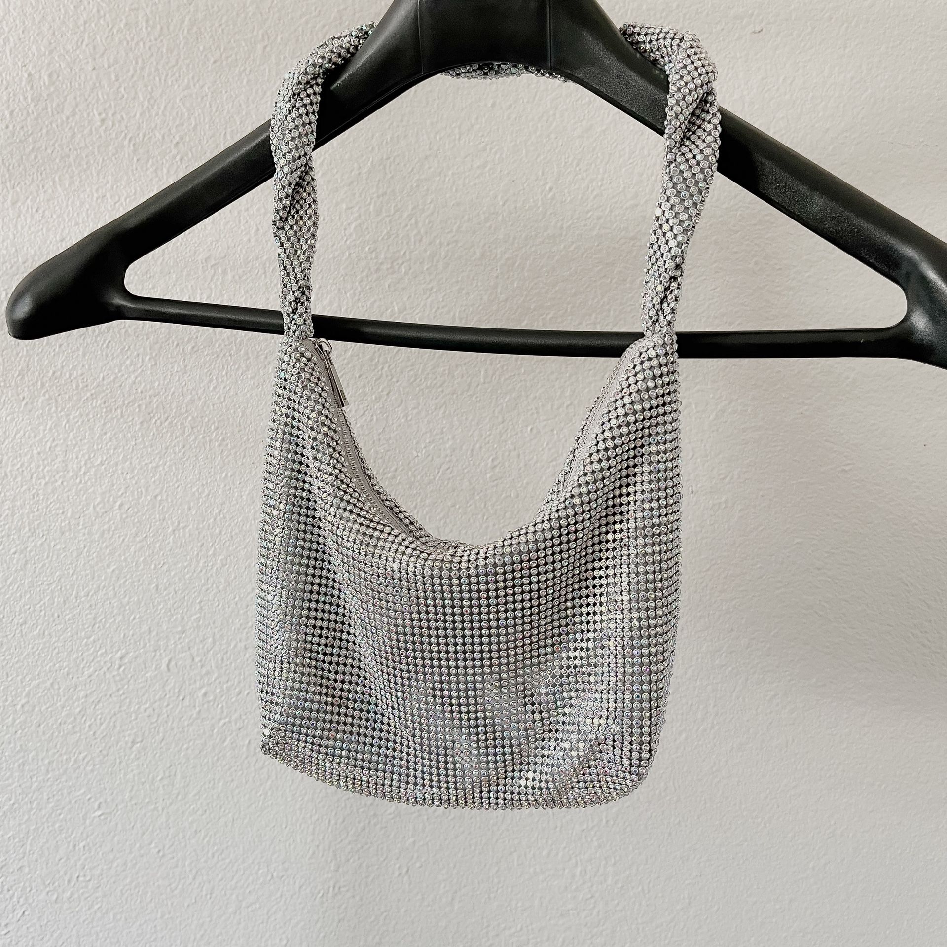 Zara Silver Rhinestone Hand/Shoulder Bag