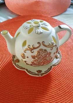 Partylite teatime tealight teapot candles holder