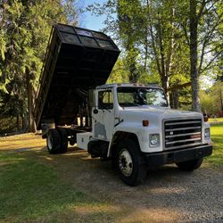 ‘89 International Dumping Flatbed