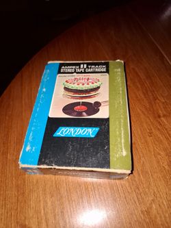 Vintage  8 tracks rock n roll bands