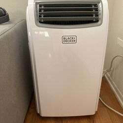BLACK+DECKER 12,000 BTU Portable A/C + Heat 