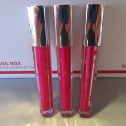 Lip Gloss & Lip Color 