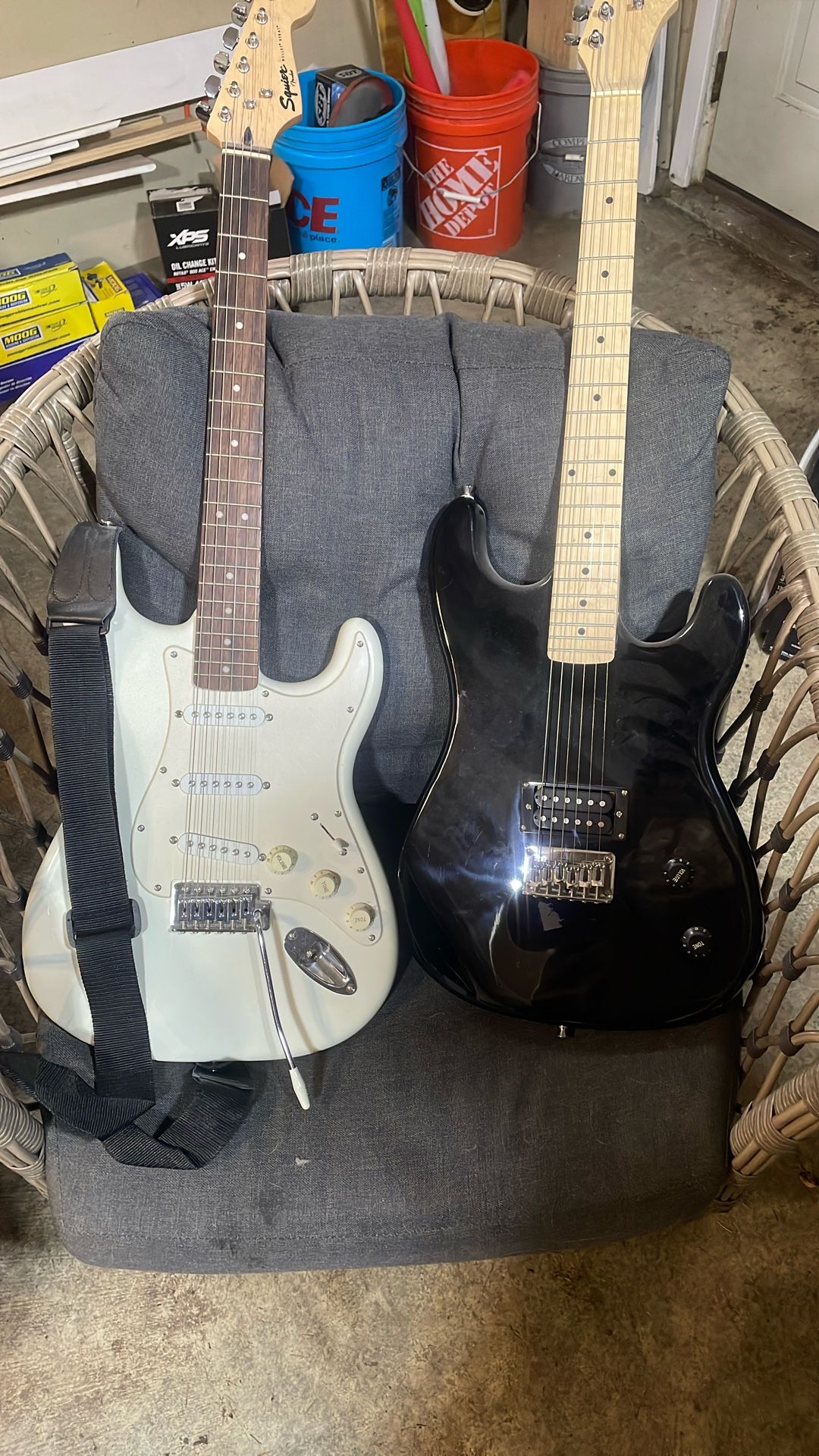 Bullet Strat Squier Electric Guitar