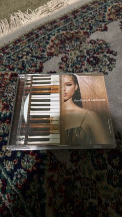 2 diary of Alicia keys cd’s