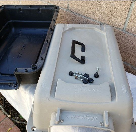 Dog/Cat Pet hard sided Carrier Kennel