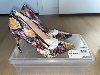 Steve Madden Vala Snake Pumps