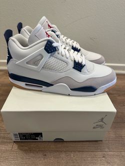 New Jordan 4 SB Navy