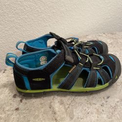 KEEN Big Kid's Youth Sz 2 Seacamp II CNX 1016434 Washable Water Hiking Sandals