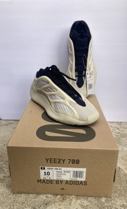 Yeezy 700 V3 