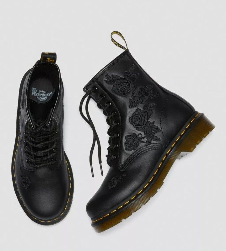 Martens Women's 1460 Vonda Mono Floral Softy T Boots Black