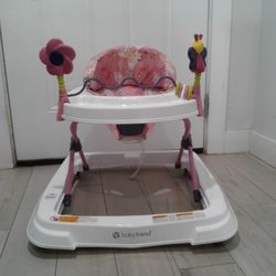 Baby Trend Walker 