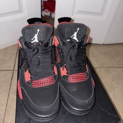 Red Thunder 4s