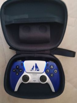 Limited edition PS5 God of War Ragnarok edition  and brand new Case