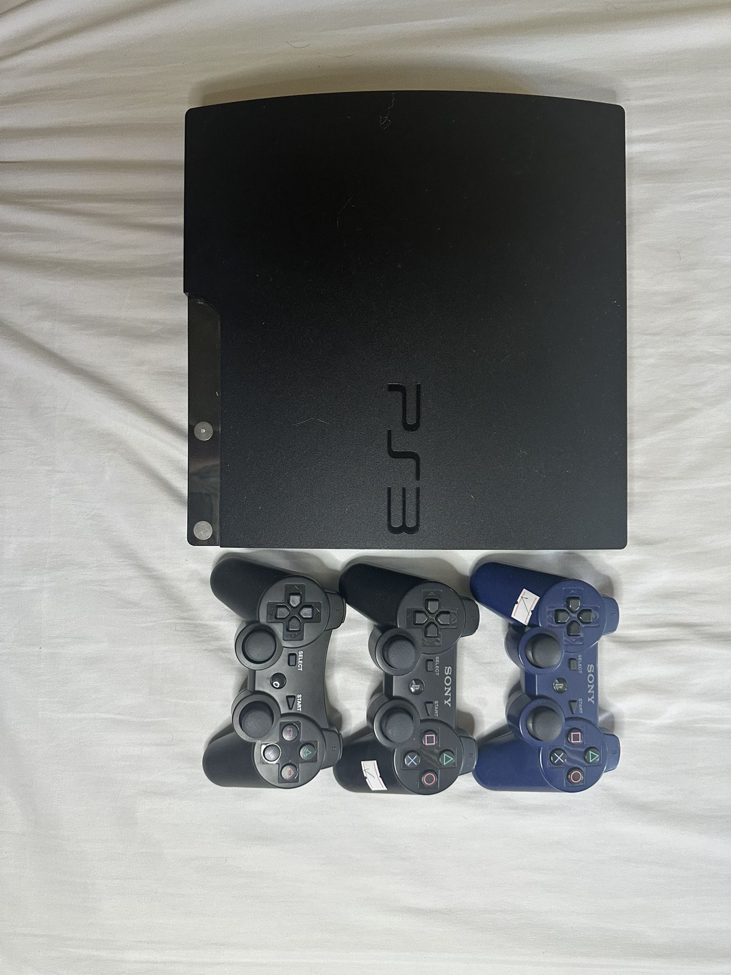 PS3 Bundle 3 Controllers, 3 Games With Cords Working!