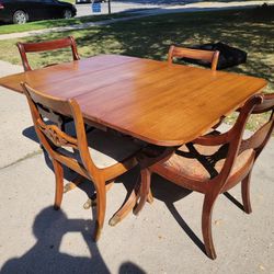 Antique Claw Foot Dining Table and Chairs