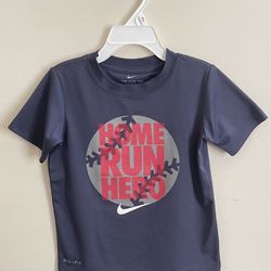 Nike Boy's Graphic T-shirt Dri-Fit  Size 4 XS. Used In Good Condition