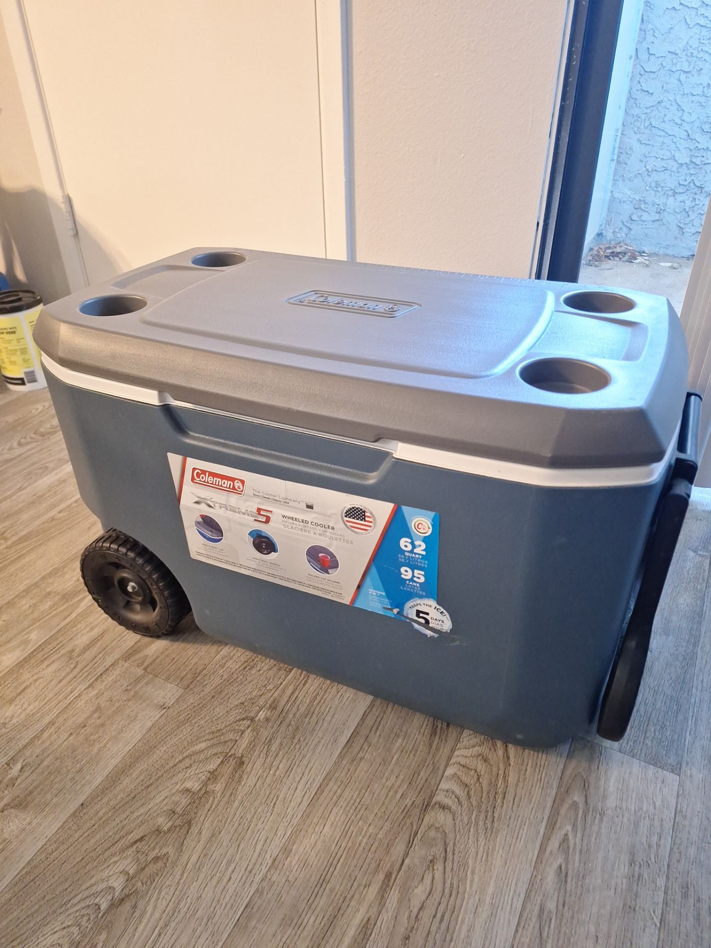 Coleman Xtreme5 62 quart cooler