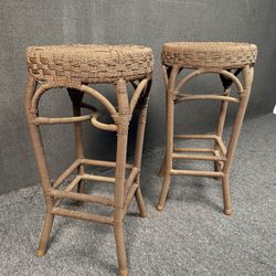 2 Bar Stools