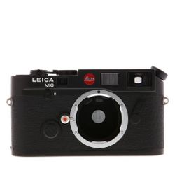 Leica M6 (0.72X Finder/28-135mm) 35mm Rangefinder Camera Body, Black Chrome