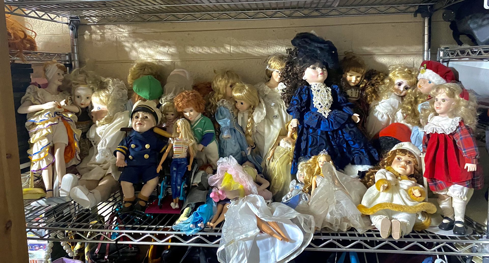 Porcelain Dolls Lot