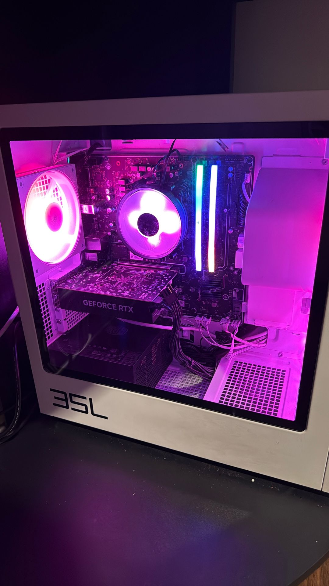 Omen 35 L