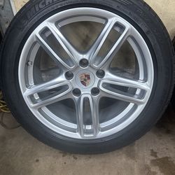 Porsche Factory Rams, Tires And Rims Michelin Off 2014 Porsche