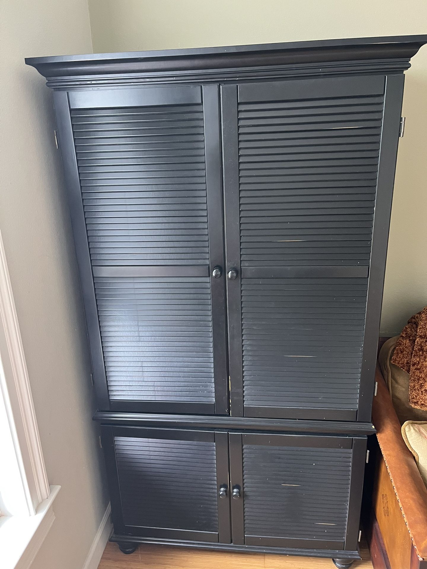 Media Cabinet/Hutch/Desk