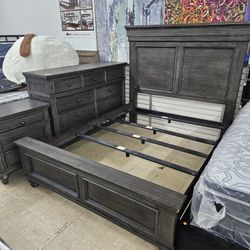 Nice 4 Piece Bedroom Set 