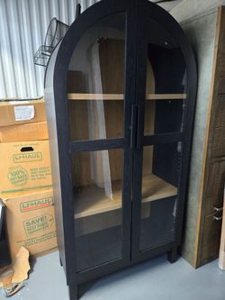 Arched cabinet