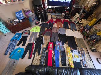 Boy size 6 Clothing- 40 items