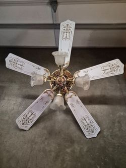 CEILING FAN/LIGHT
