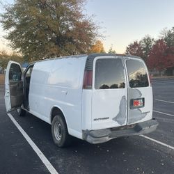 2002 Chevrolet Express