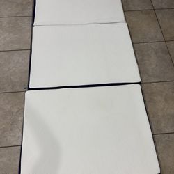 Foldable Memory Foam TwinXL Mattress 