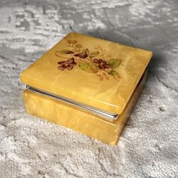 Vtg Genuine Alabaster Marble Trinket Jewelry Box