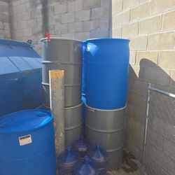 Metal And Plastic Olive And Coconut Oil Barals