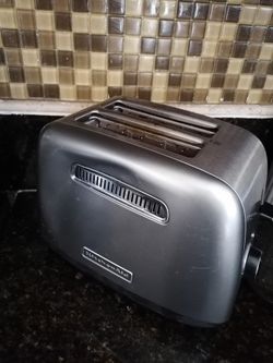 Like new Kitchen Aid Stainless steel Toaster