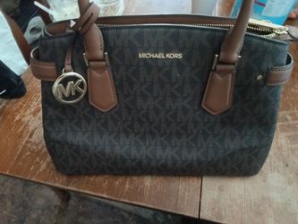 Mk purse