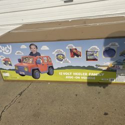 Bluey Ride On Vehicle 