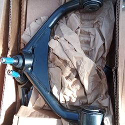 Rough Country Suspension Lift Kit For GMC Chevy