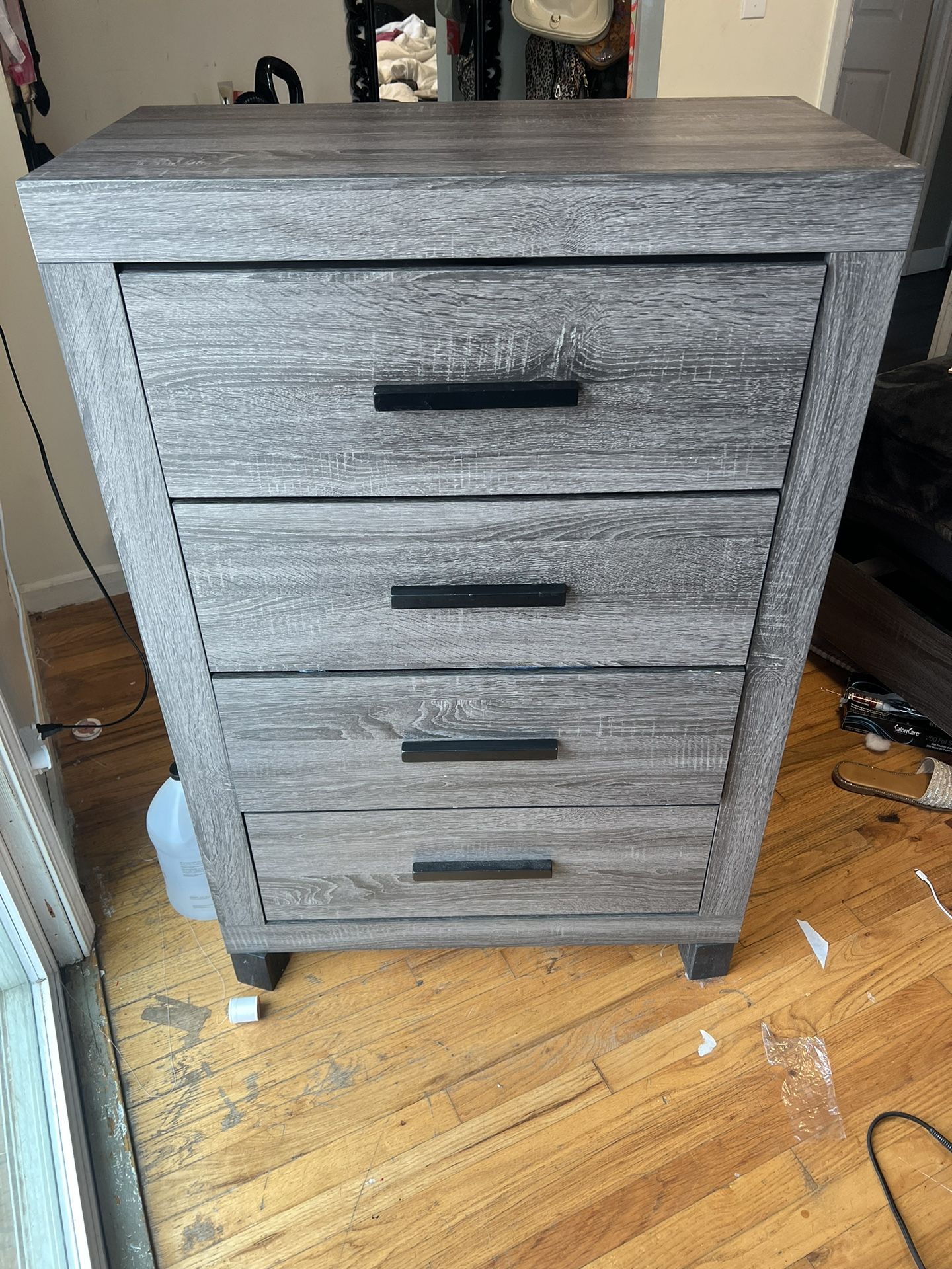 Dresser