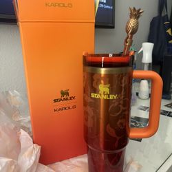 Karol G 40oz Stanley