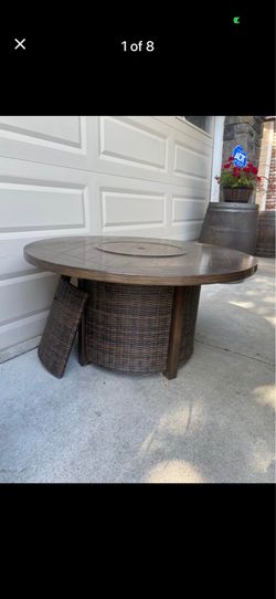 Used  $400 paradise trail by Ashley firm on price