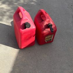 2 Plastic Gas Cans. 5 Gal Ans 6 Gal 
