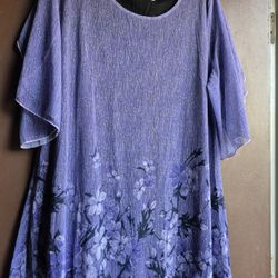 DRESSY  BEAUTIFUL AND COMFORTABLE NEW   SIZE  2XL 